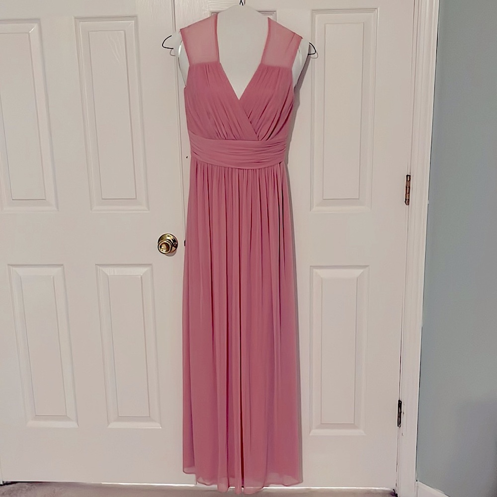 Light pink Alfred sung bridesmaid dress! Only worn once!